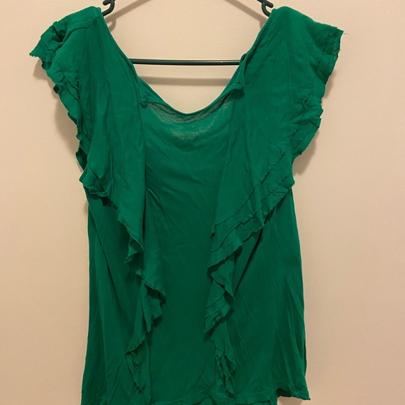 Green Ruffle Top - Picture 2 of 4
